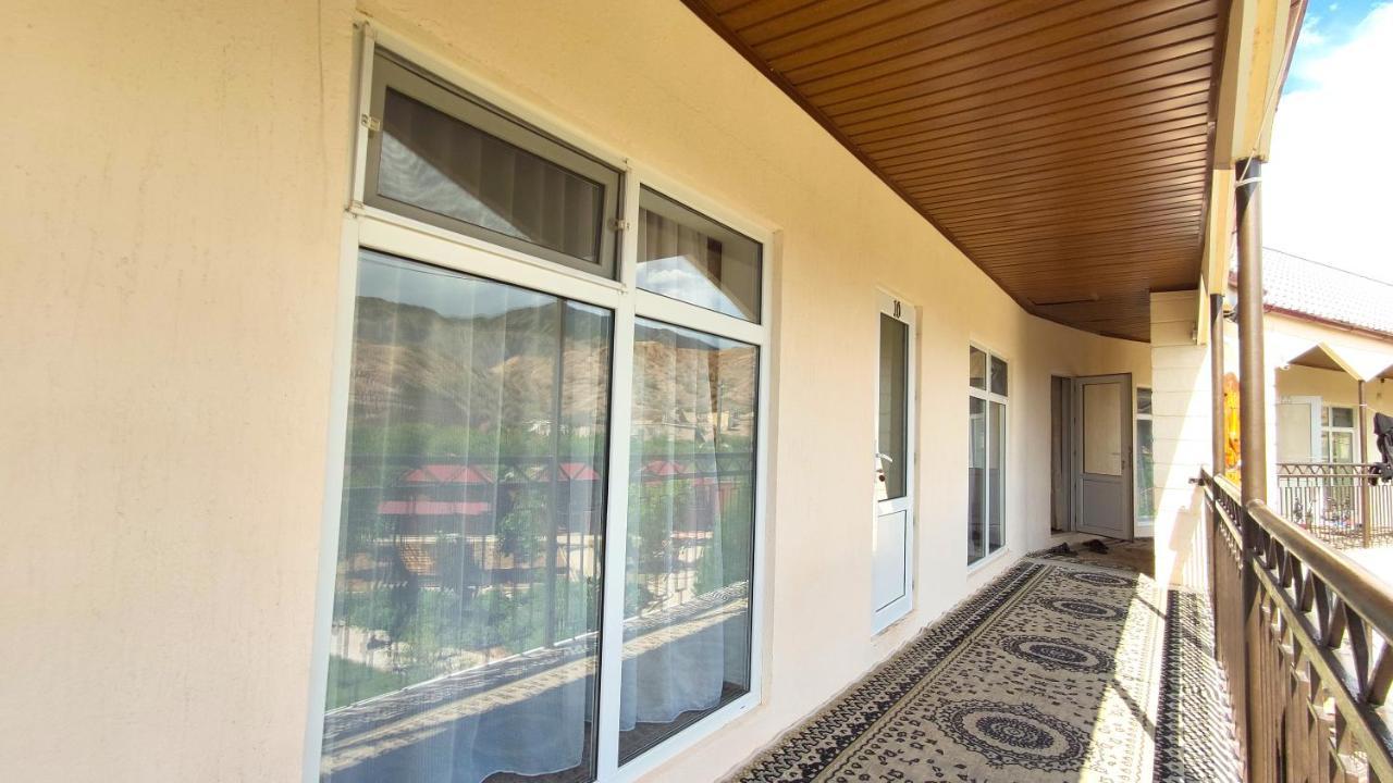 Hotel Natalia Kaji-Say Exterior photo